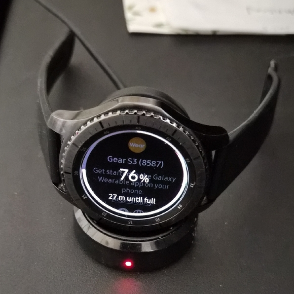 Samsung Gear S3 Frontier Smartwatch - Classic Black - Picture 5 of 7
